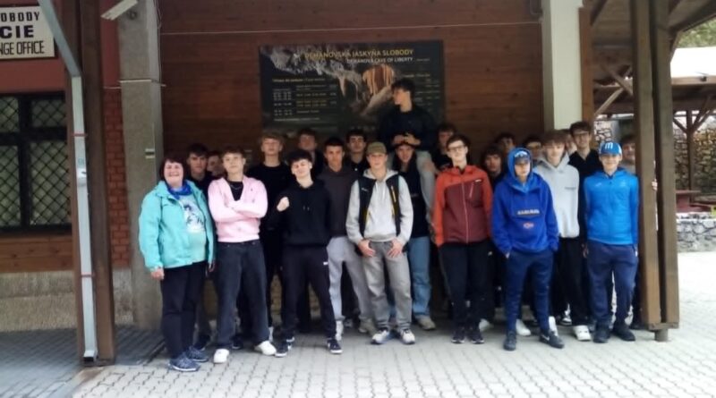 Školský výlet I.B a I.C triedy v Demänovskej jaskyni Slobody